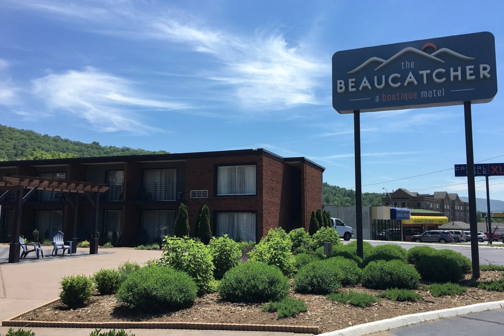 Asheville Budget-friendly Hotels: The Beaucatcher