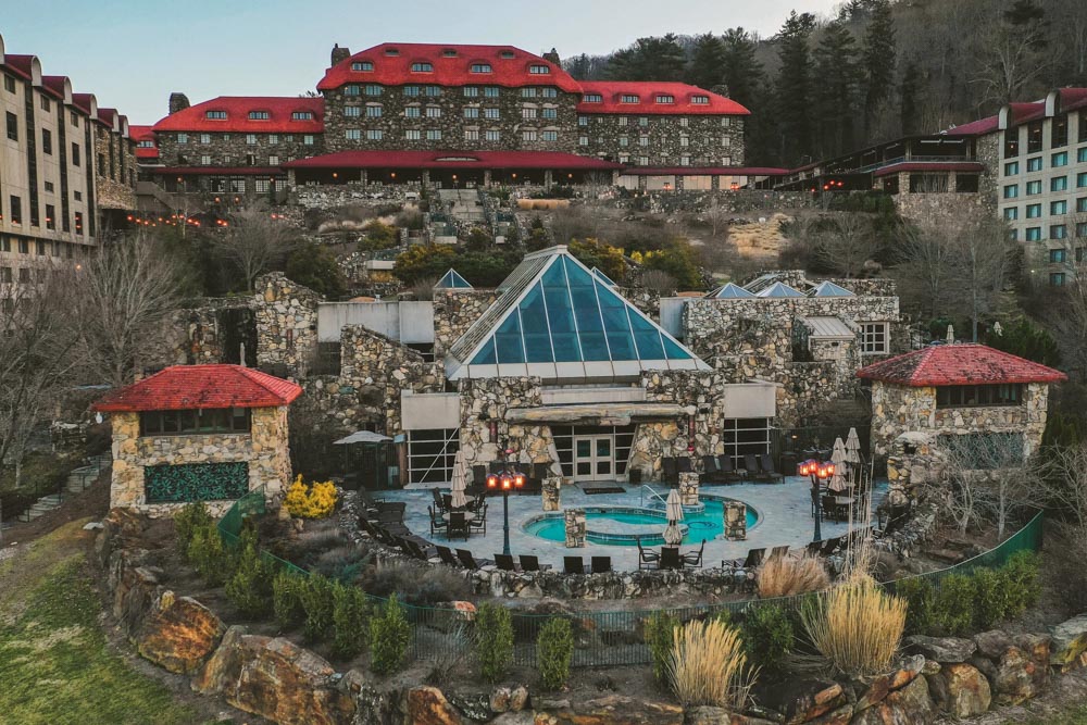 Best Hotels in Asheville, North Carolina: The Omni Grove Park Inn - Asheville