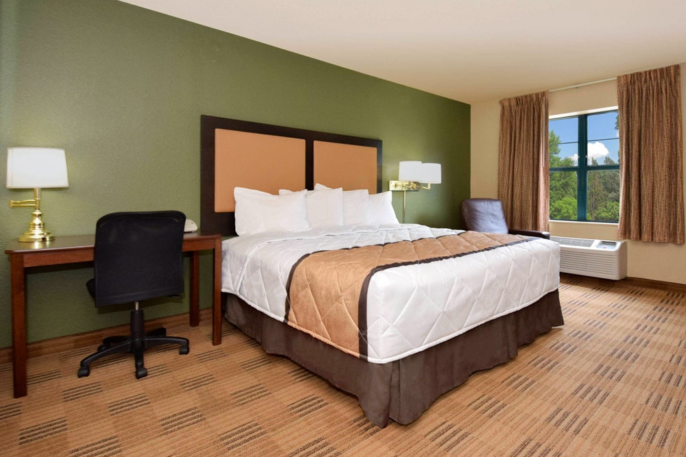 Cheap Hotels in Asheville, North Carolina: Extended Stay America Suites 
