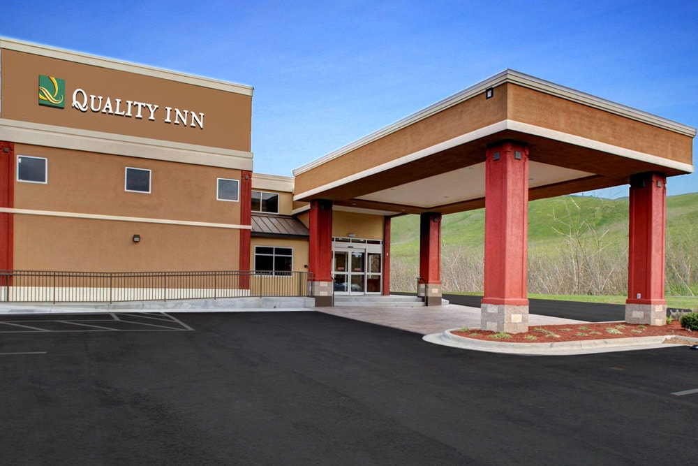 Cheapest Hotels in Asheville, North Carolina: Quality Inn Asheville