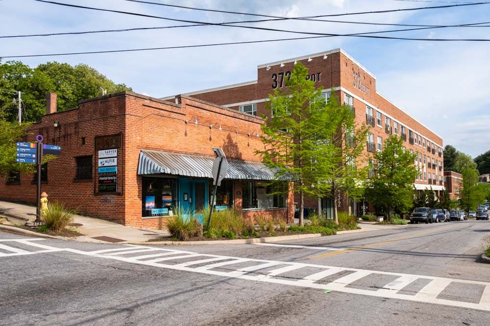 Unique Things to do in Asheville when Raining: River Arts District Studios