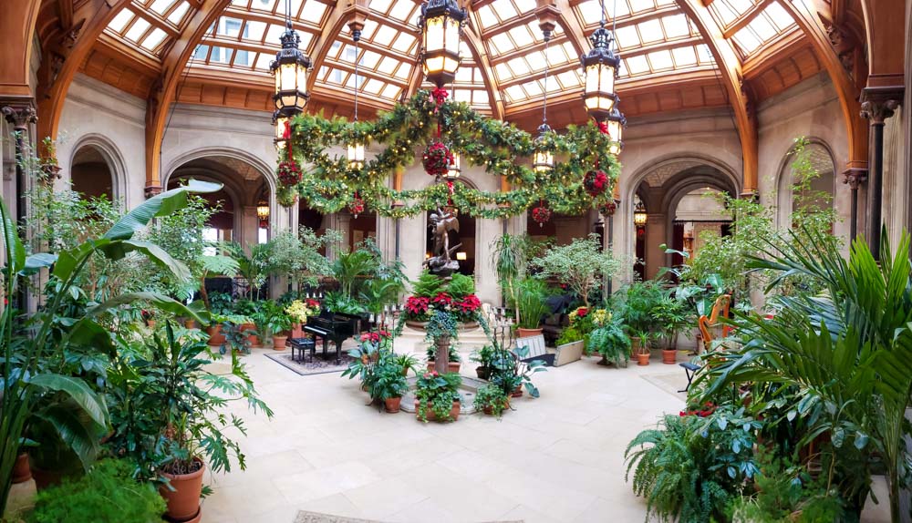 What to do in Asheville in the Winter: Christmas at Biltmore Estate