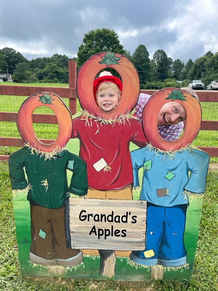 Fun Apple Orchards Near Asheville: Grandad’s Apples