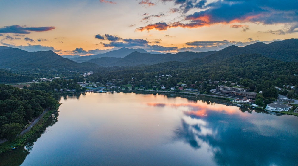 Go To Places To Kayak in Asheville: Lake Junaluska