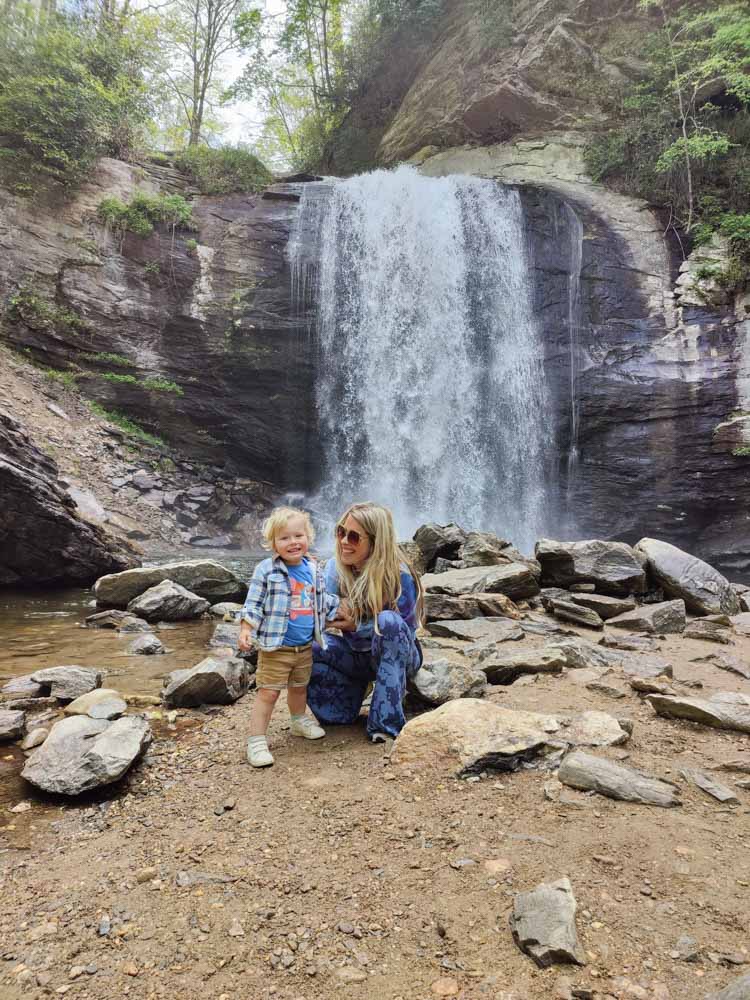 Hiking with Kids Near Asheville: Looking Glass Falls