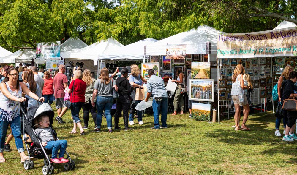 Best Things to Do in Asheville in June: Blue Ridge Heritage Weekend Arts and Crafts Festival
