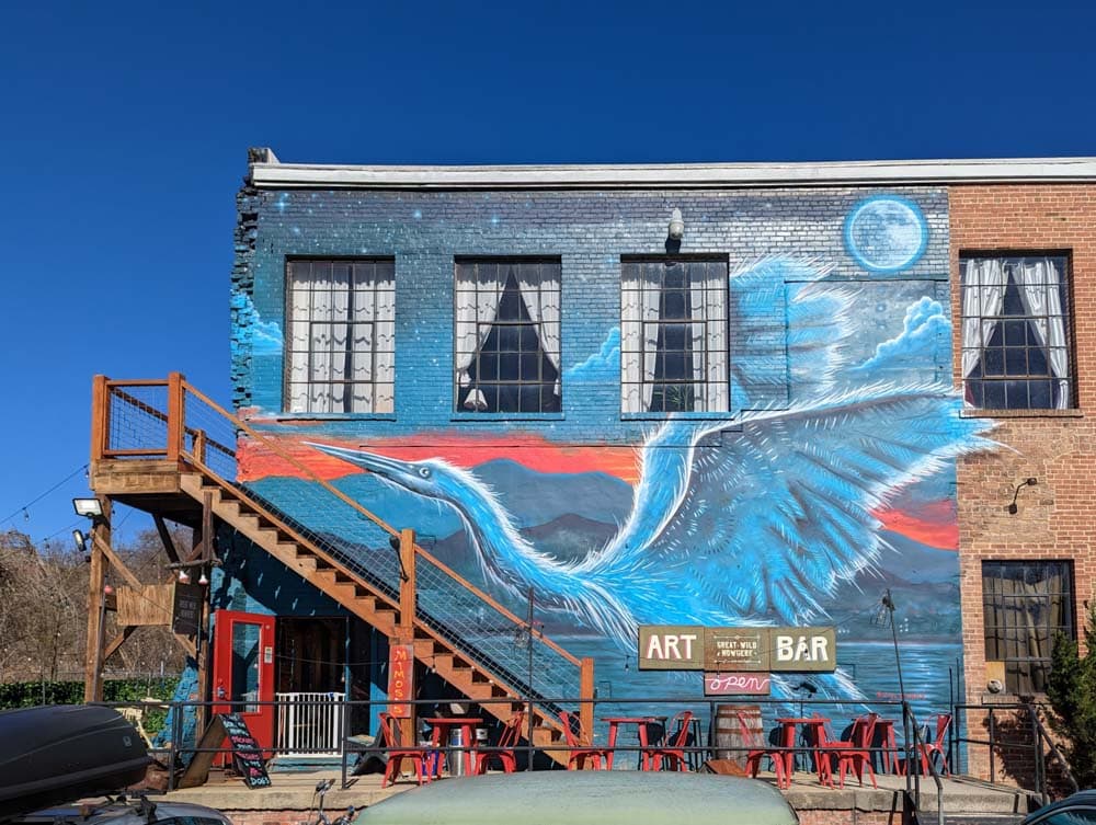 Art Galleries and Studios in Asheville: River Arts District 
