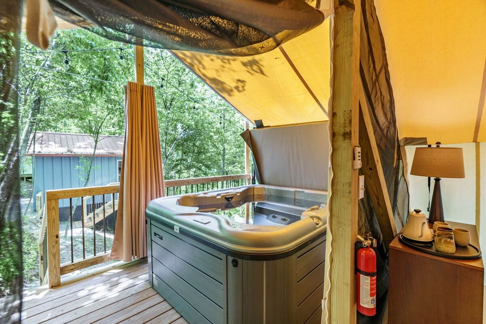 Glamping Spots in Asheville: Hot Tub Glamping