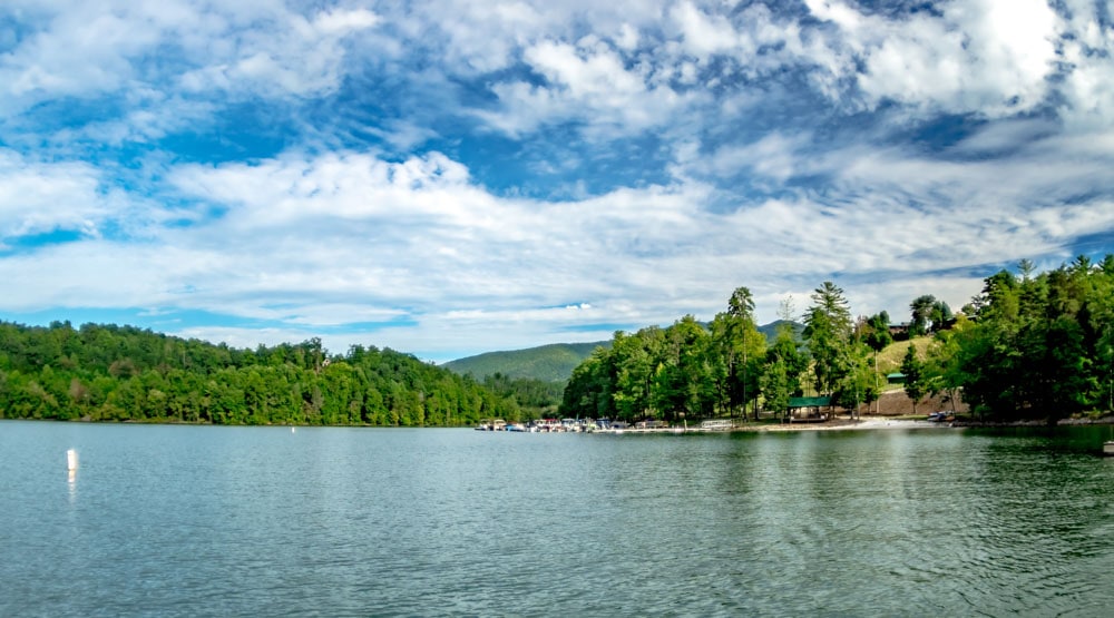 Best Lakes in North Carolina :Lake James 