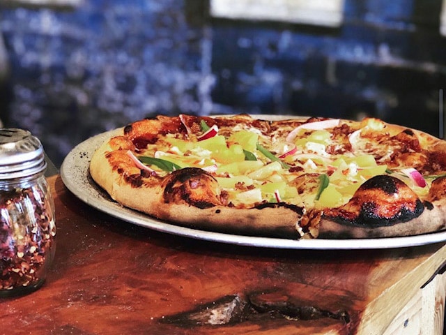 Best Restaurants in Black Mountain: Fresh Wood Fired Pizza