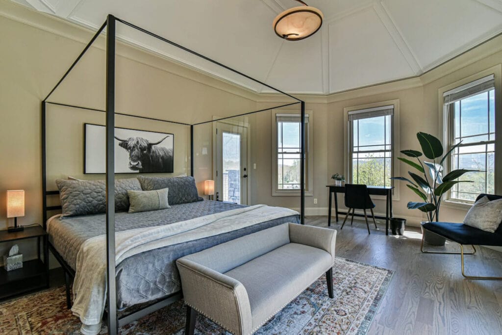 Best Airbnbs in Asheville, NC: Asheville Luxury Estate