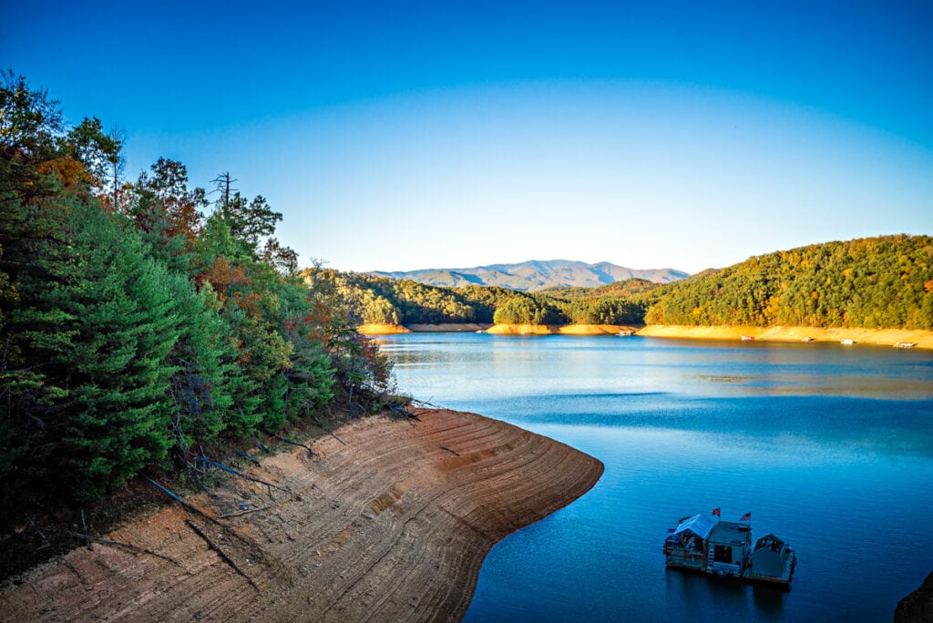 Top Lakes near Asheville, NC: Fontana Lake 